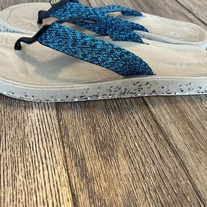 Keen Blue Woven w/ Luftcell Technology. Eco recycled materials, Sandals NWOT